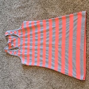 Heart & Hips tank top